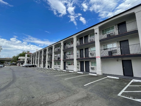 The Midtowner Hotel, SureStay Collection by Best Western Main image